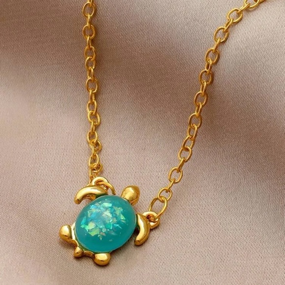 ❤️Turtle Pendant Necklace - Picture 2 of 5